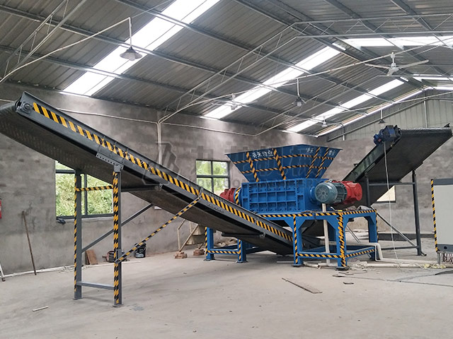 生活垃圾破碎機(jī)可以與其它設(shè)備配套使用(圖2) 生活垃圾破碎機(jī)可以與其它設(shè)備配套使用(圖2)